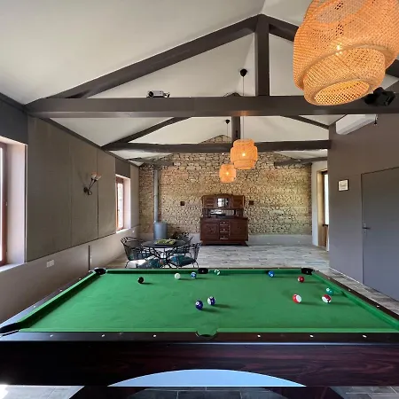 La Salamandre לינה וארוחת בוקר Rabastens