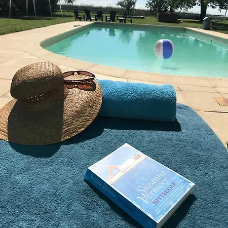 לינה וארוחת בוקר La Salamandre Rabastens